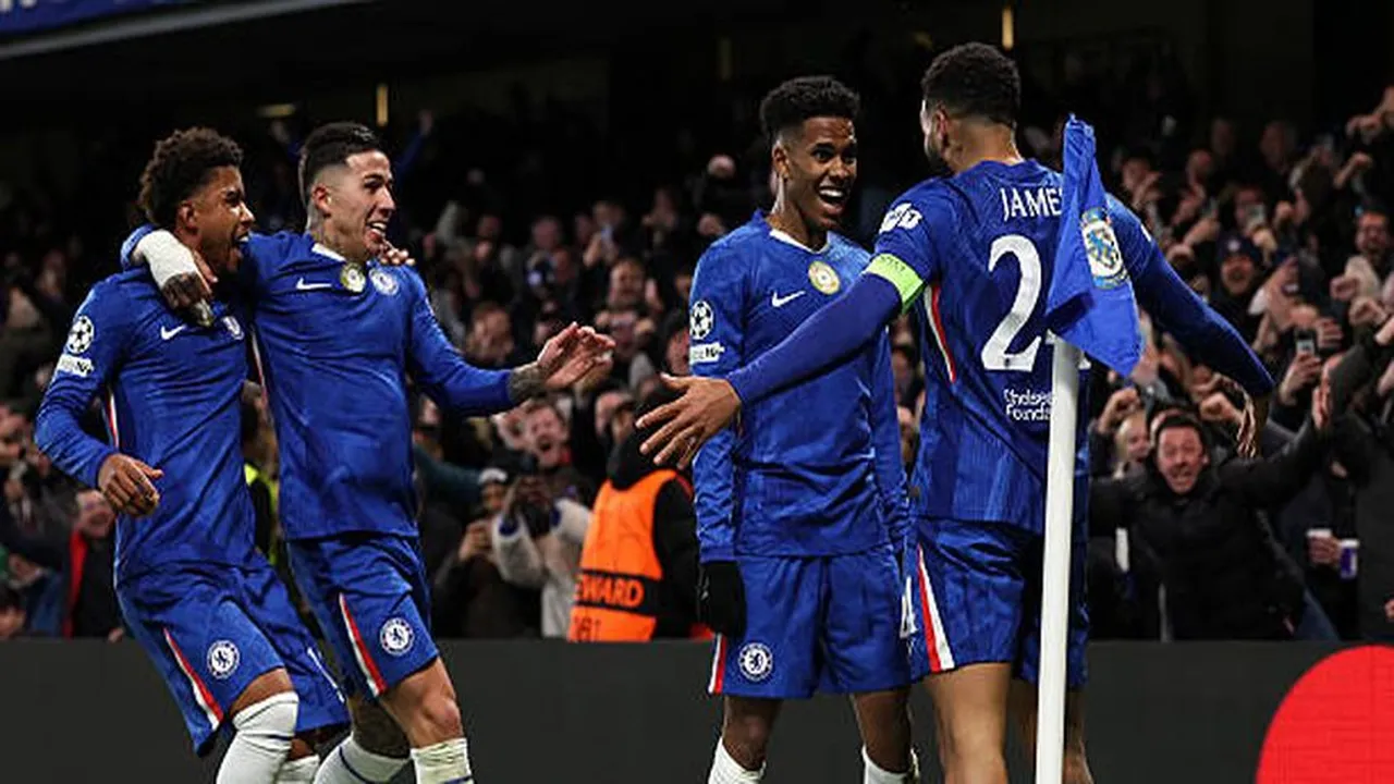 قمة لندن المرتقبة.. ملامح تشكيل تشيلسي ضد وست هام وموعد انطلاق المواجهة بنظامها الجديد